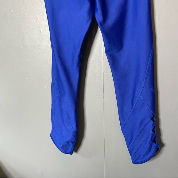Under Armour Cobalt Blue Athletic cut out compression Leggings size small - Picture 7 of 9